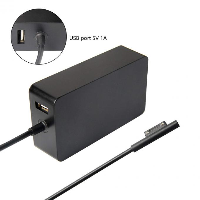 Model noir 1706 de chargeur de livre de Microsoft Surface avec le port de remplissage de 5V 1A USB